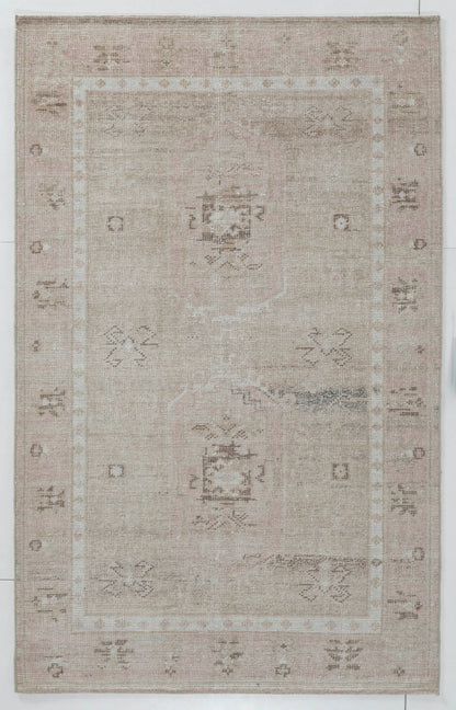 Vintage Medallion Hand Knotted Wool Area Rug 8x5 beige handknotted rug