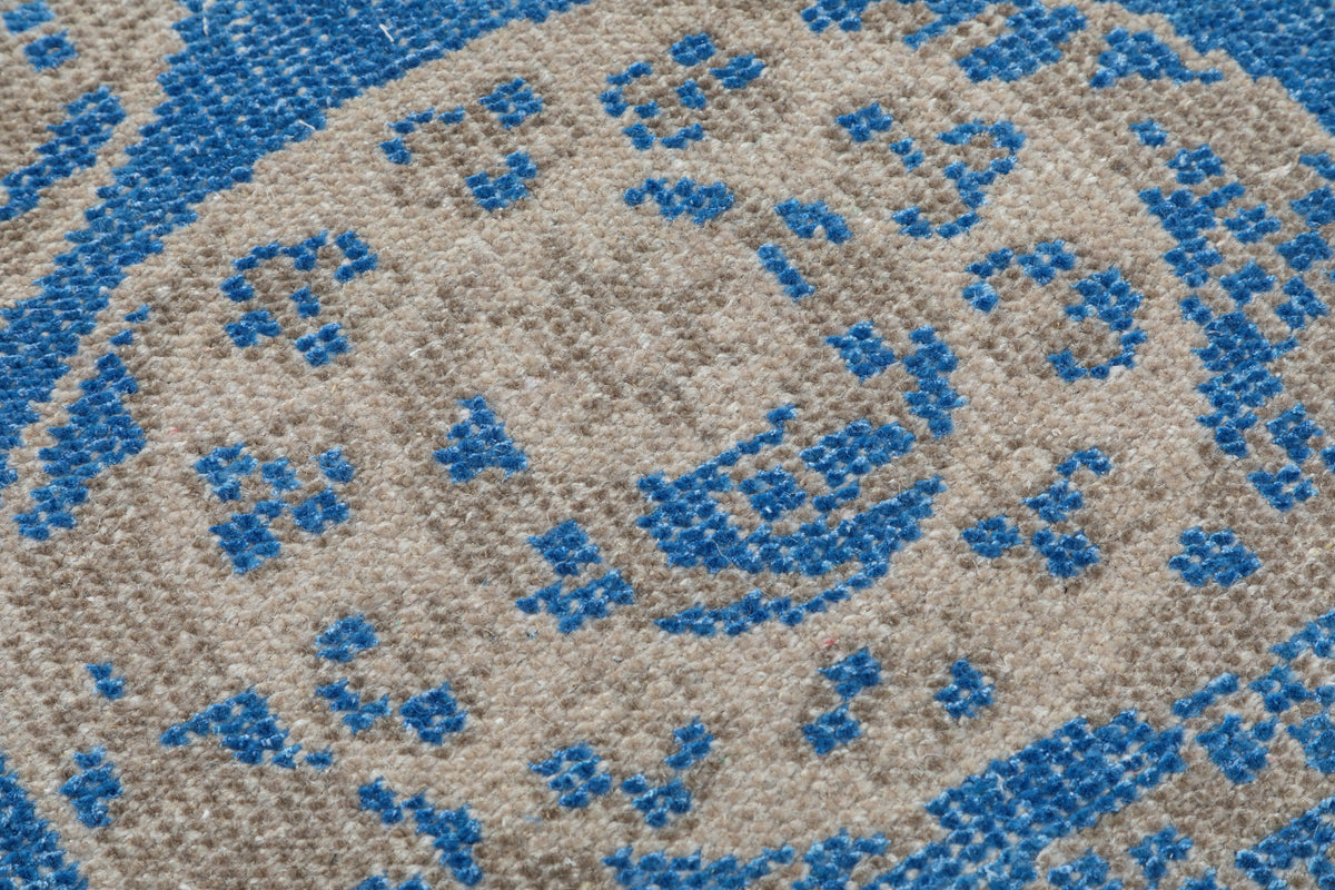 Blue & Beige Medallion Hand Knotted Wool Carpet 5x8