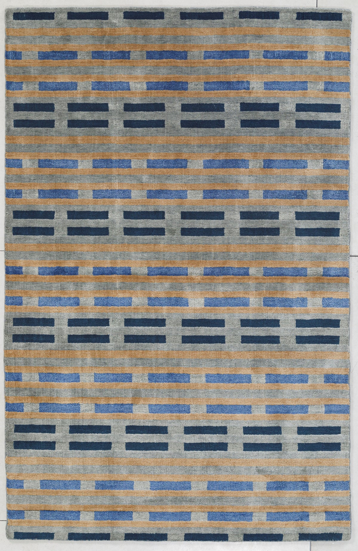 Grey Geometric Hand Knotted Wool Area Rug 5x8 Grey rug
