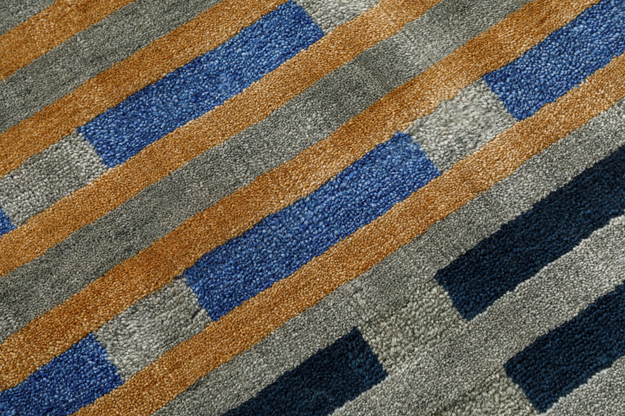 Grey Geometric Hand Knotted Wool Area Rug 5x8 Grey rug
