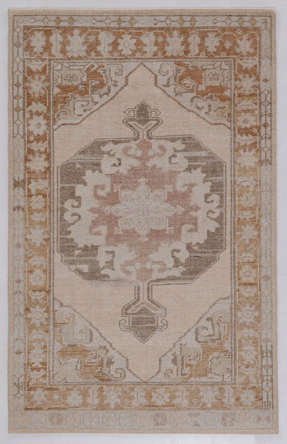 Taj Medallion beige 5x8 Hand Knotted Pure Wool Rug