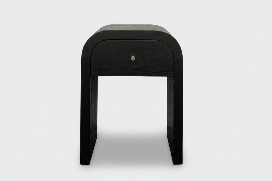 Curved black wooden side table with 1 drawer Nightstand Side End Table with Rounded Edge Tabletop for Bedroom Living Room