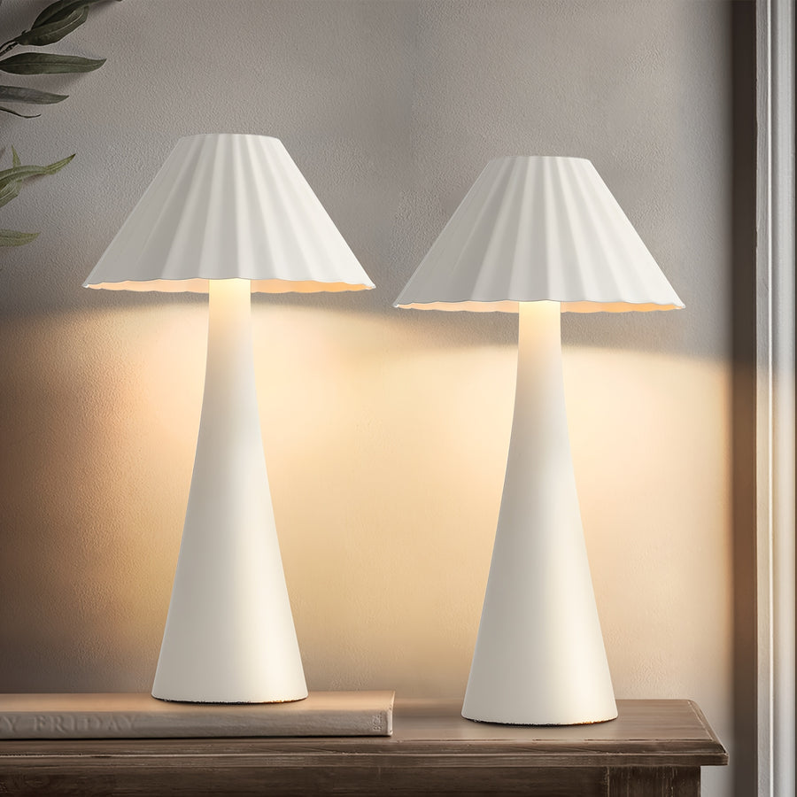 26.5'' White table lamp