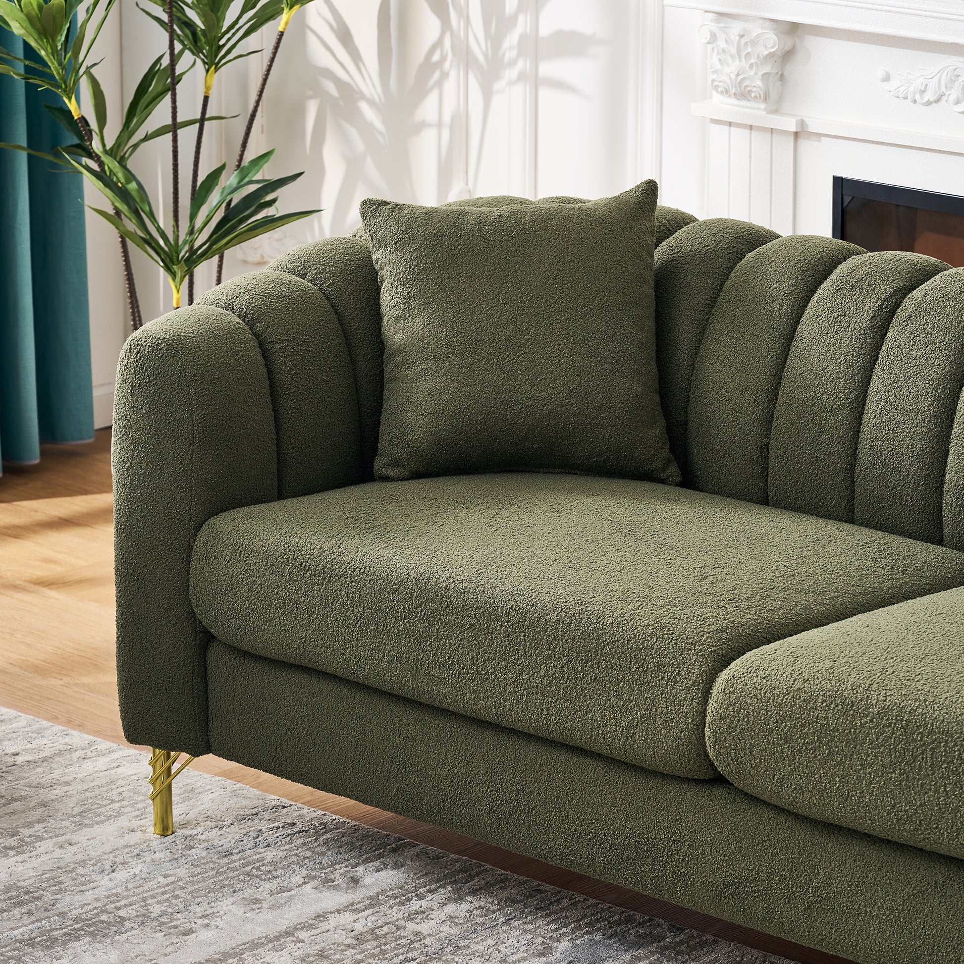 61' Teddy Loveseat Sofa ,Luxury 2 Seater Deep Couch,Modern Tufted Couch, Gold Metal Legs Sofa for Living Room, Bedroom, Apartment (Green)